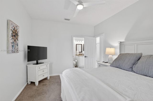 2922 Medinah, Weston, FL 33332