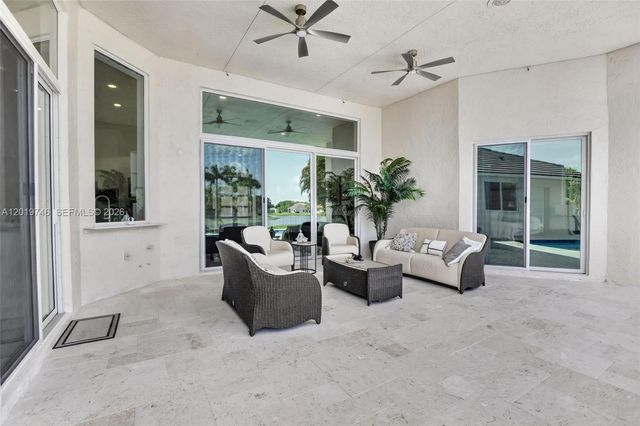 2922 Medinah, Weston, FL 33332
