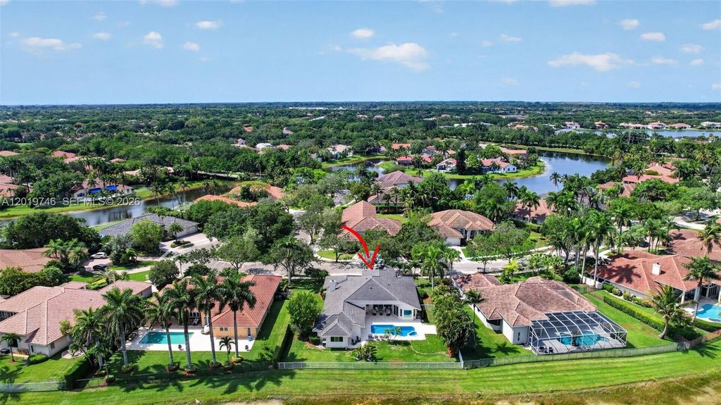 2922 Medinah, Weston, FL 33332