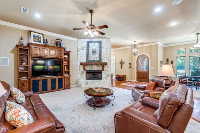 159 Pronghorn Drive, Gordonville, TX 76245