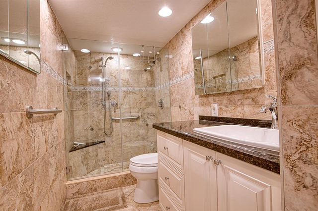 111 BRINY Avenue 16-08, Pompano Beach, FL 33062
