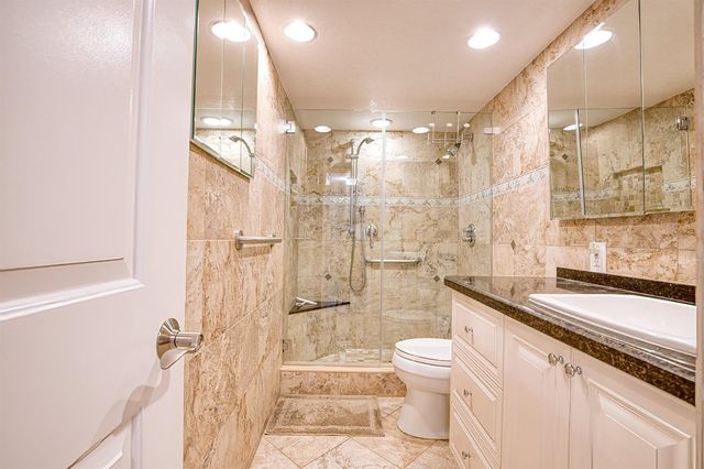 111 BRINY Avenue 16-08, Pompano Beach, FL 33062