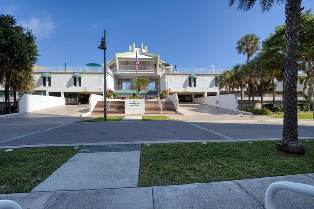 111 BRINY Avenue 16-08, Pompano Beach, FL 33062