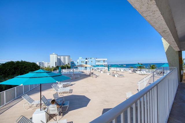 111 BRINY Avenue 16-08, Pompano Beach, FL 33062