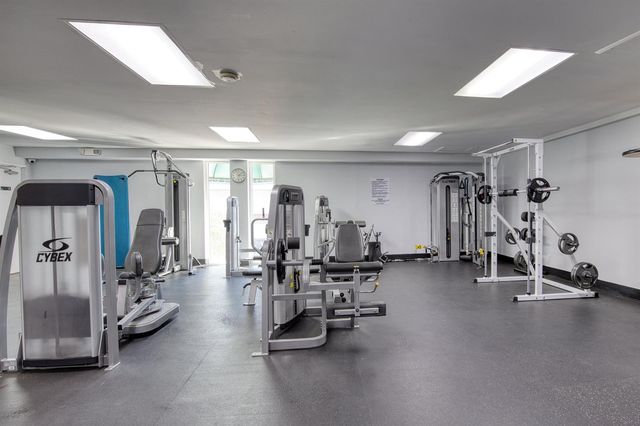 111 BRINY Avenue 16-08, Pompano Beach, FL 33062