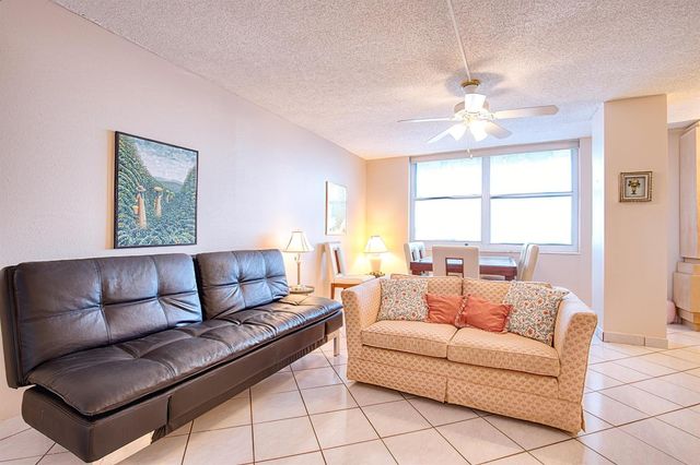 111 BRINY Avenue 16-08, Pompano Beach, FL 33062