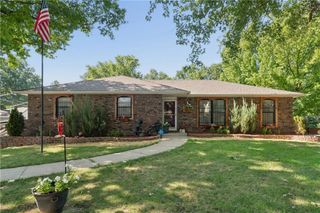 8203 New Jersey Avenue, Kansas City, KS 66112