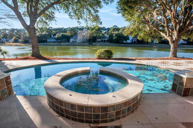 181 Summerton Dr, Bluffton, SC 29910