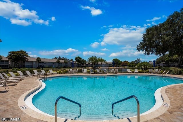 13100 Hamilton Harbour DR G12, Naples, FL 34110