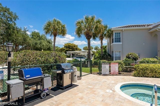13100 Hamilton Harbour DR G12, Naples, FL 34110