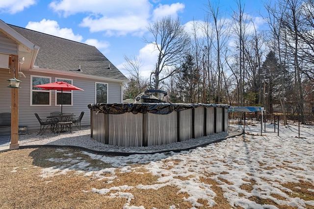 4 Hobkirk Drive, Bella Vista, AR 72715