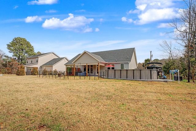4 Hobkirk Drive, Bella Vista, AR 72715
