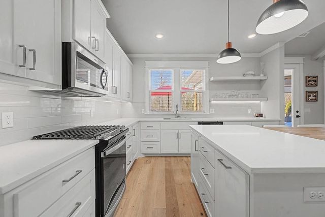 4 Hobkirk Drive, Bella Vista, AR 72715