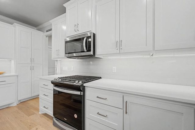 4 Hobkirk Drive, Bella Vista, AR 72715