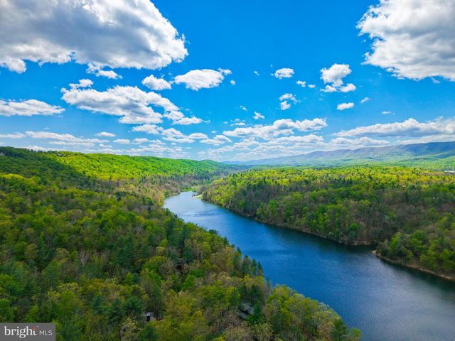159 RICHMON RD, Basye, VA 22810