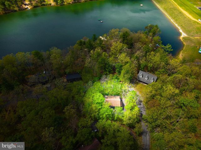 159 RICHMON RD, Basye, VA 22810
