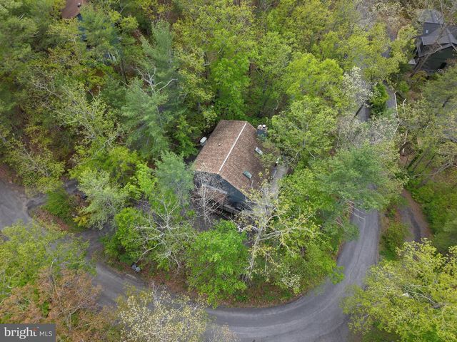 159 RICHMON RD, Basye, VA 22810