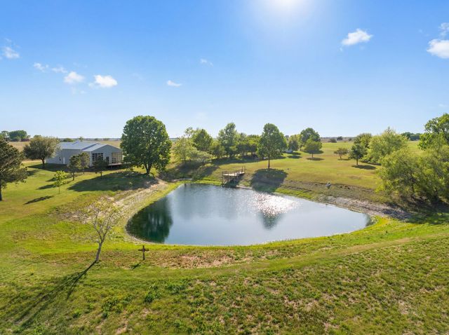 5025 Wickel Road, Burton, TX 77835
