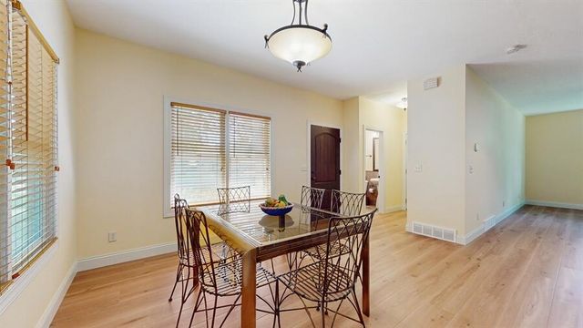 5026 Weatherford Dr, Coloma, MI 49038