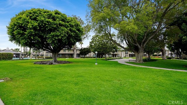 1424 Deauville Place, Costa Mesa, CA 92626