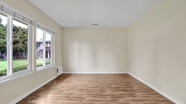 1424 Deauville Place, Costa Mesa, CA 92626