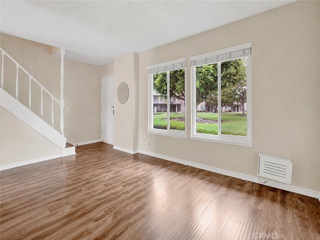 1424 Deauville Place, Costa Mesa, CA 92626