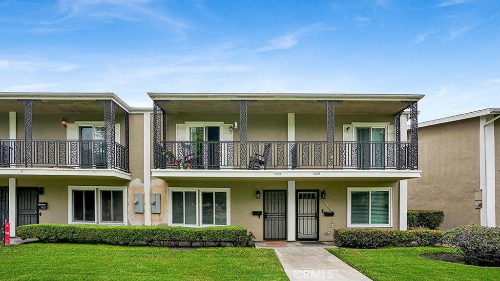 1424 Deauville Place, Costa Mesa, CA 92626