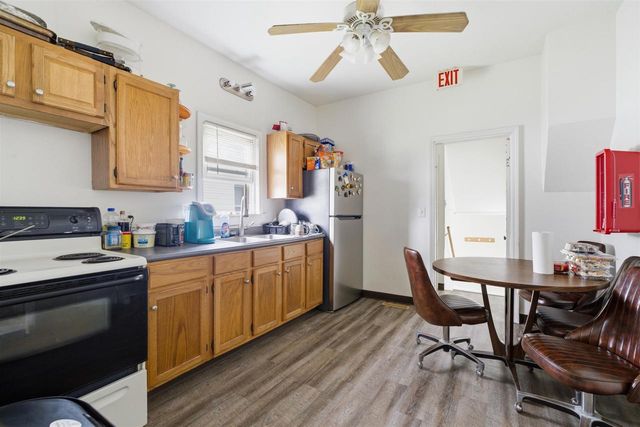 638 BAY SHORE DRIVE, Oshkosh, WI 54901