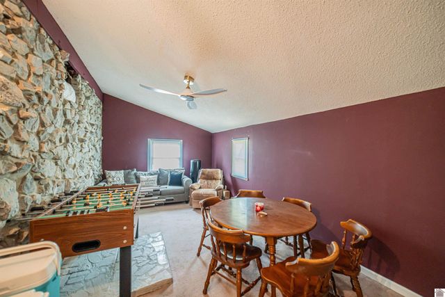 362 Warnick Rd, Calvert City, KY 42029