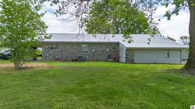 362 Warnick Rd, Calvert City, KY 42029