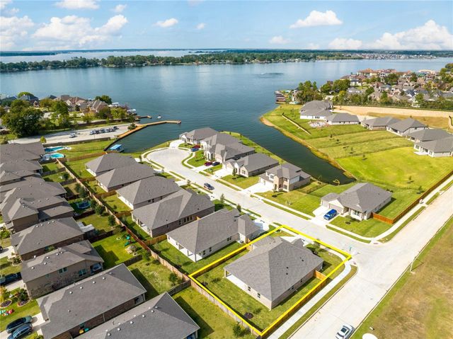 12103 Bee Bush Court, Conroe, TX 77304