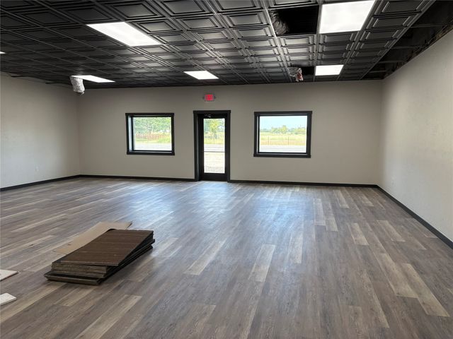 27790 State Highway 56 A, Whitesboro, TX 76273