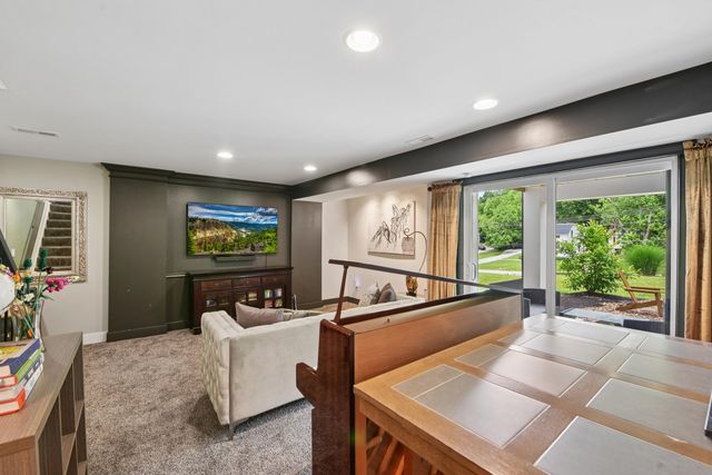 860 Belle Ridge Loop, Bellevue, KY 41073