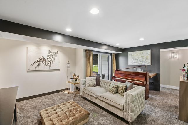 860 Belle Ridge Loop, Bellevue, KY 41073