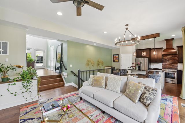 860 Belle Ridge Loop, Bellevue, KY 41073