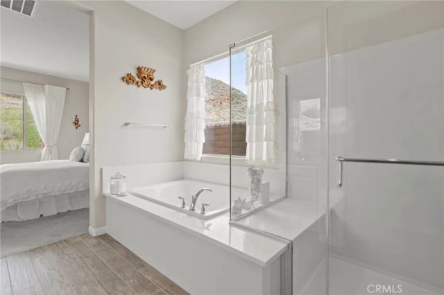 11976 Discovery Ct, Corona, CA 92883