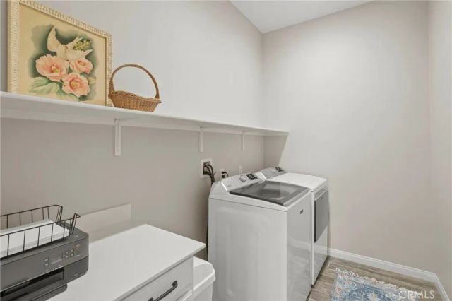 11976 Discovery Ct, Corona, CA 92883