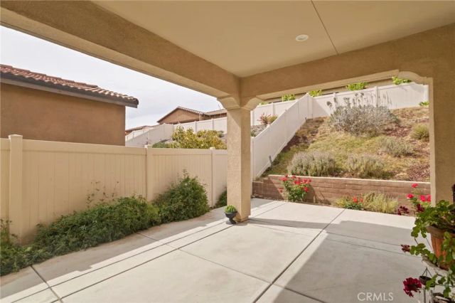 11976 Discovery Ct, Corona, CA 92883