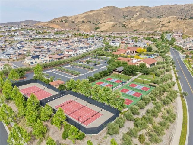 11976 Discovery Ct, Corona, CA 92883