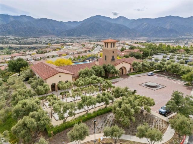 11976 Discovery Ct, Corona, CA 92883