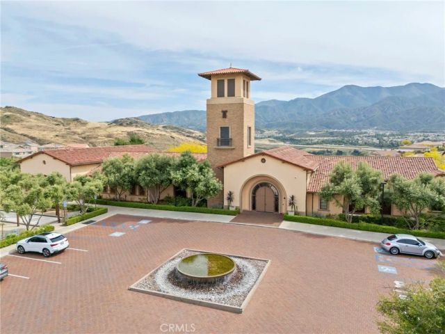 11976 Discovery Ct, Corona, CA 92883