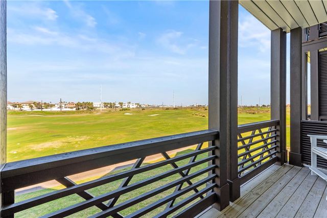 168 Spanish Dagger Lane, Port Aransas, TX 78373