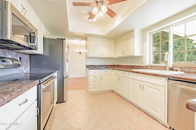 2547 W NARANJA Avenue, Mesa, AZ 85202