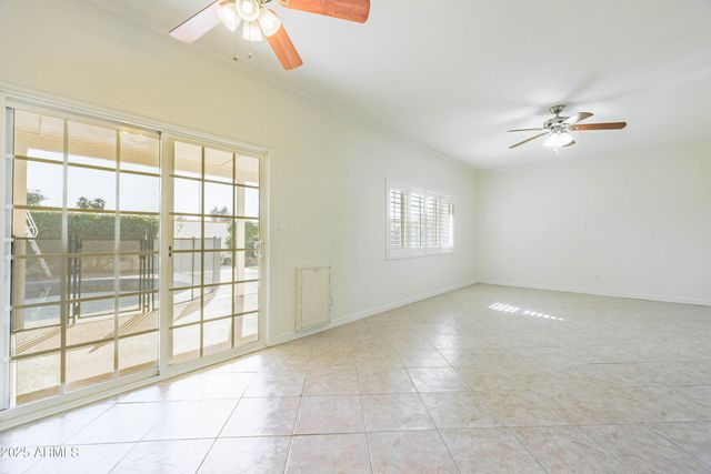 2547 W NARANJA Avenue, Mesa, AZ 85202