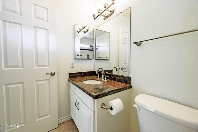 2547 W NARANJA Avenue, Mesa, AZ 85202