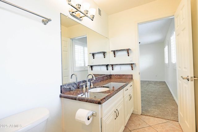 2547 W NARANJA Avenue, Mesa, AZ 85202