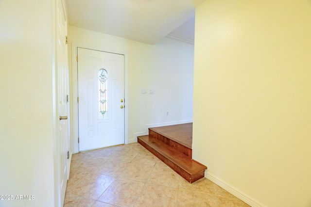 2547 W NARANJA Avenue, Mesa, AZ 85202