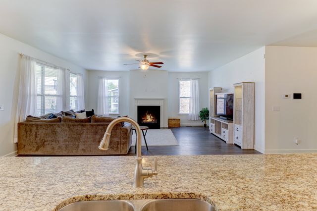 4012 Jacobcrest Ln, Murfreesboro, TN 37128