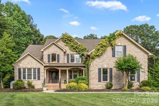 4266 Barbrick Street, Sherrills Ford, NC 28673