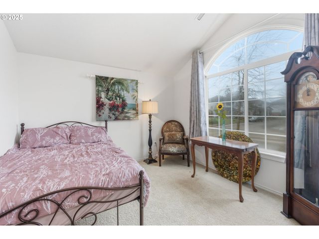 18104 Se 23RD St, Vancouver, WA 98683